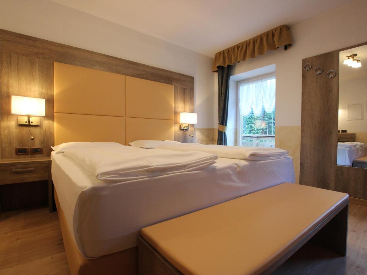 Hotel Rosalpina Soraga Eksteriør bilde